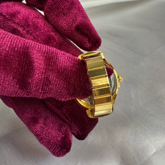 New! Creative finger watch Ring Watch aesthetic main image 9